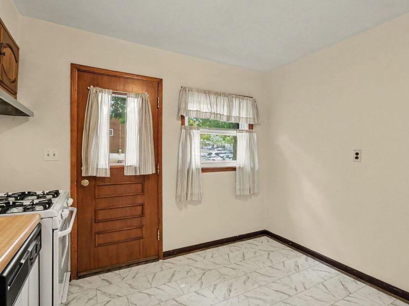 36 Utz Drive, Florence, KY 41042 Photo 11
