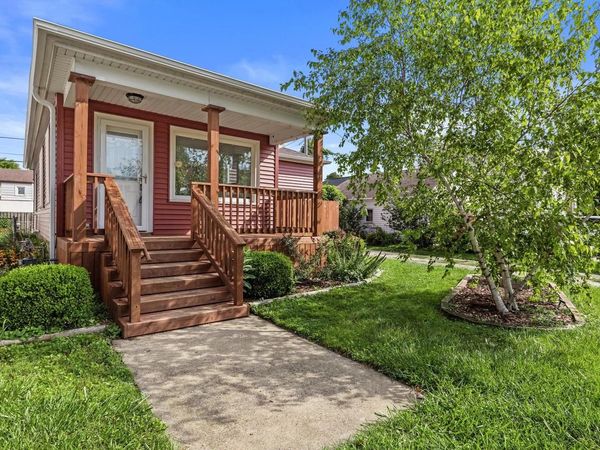 1712 Athaleen AVENUE, Mount Pleasant, WI 53403