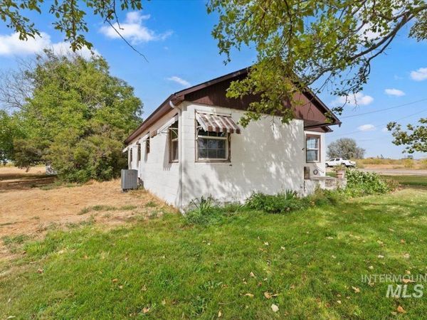 7510 Mcelroy Rd, Melba, ID 83641