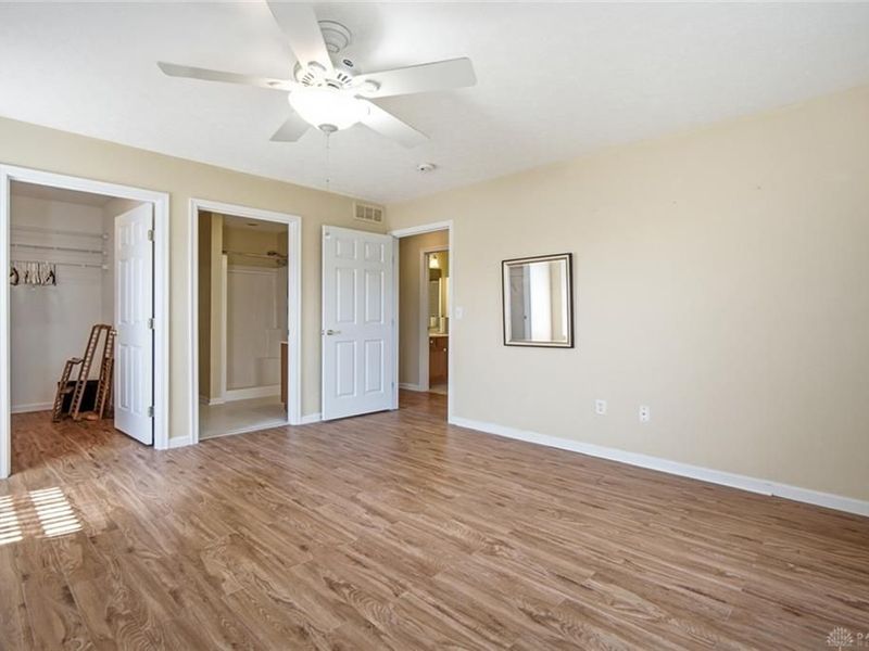 1922 Falling Leaf Lane, Miamisburg, OH 45342 Photo 18