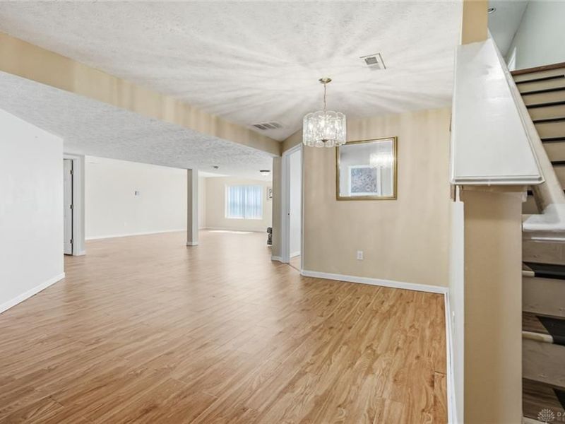 1922 Falling Leaf Lane, Miamisburg, OH 45342 Photo 20