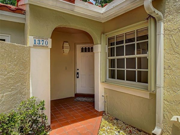 1370 COTTONWOOD Circle, Unit 18-3, Weston, FL 33326