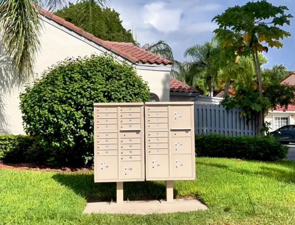 1370 Cottonwood Circle, Unit 18-3, Weston, FL 33326 Photo