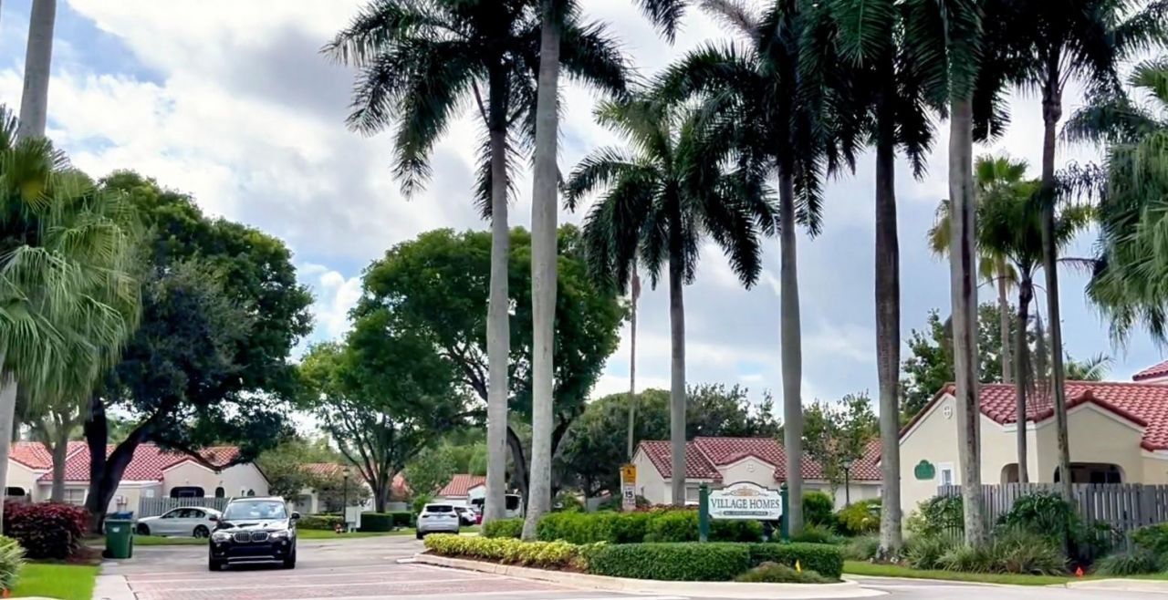 1370 Cottonwood Circle, Unit 18-3, Weston, FL 33326 Photo