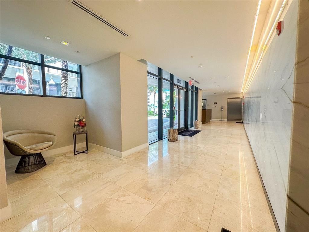 2101 S Surf Road, Unit 2C, Hollywood, FL 33019 Photo