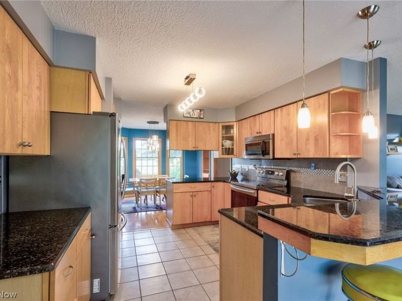 4456 Maplegrove Avenue, Louisville, OH 44641 Photo 10