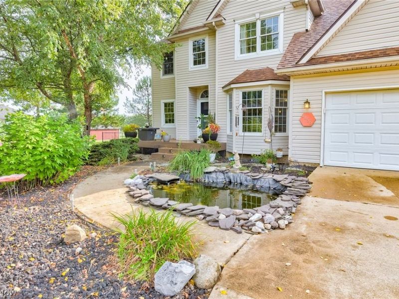 4456 Maplegrove Avenue, Louisville, OH 44641 Photo 2
