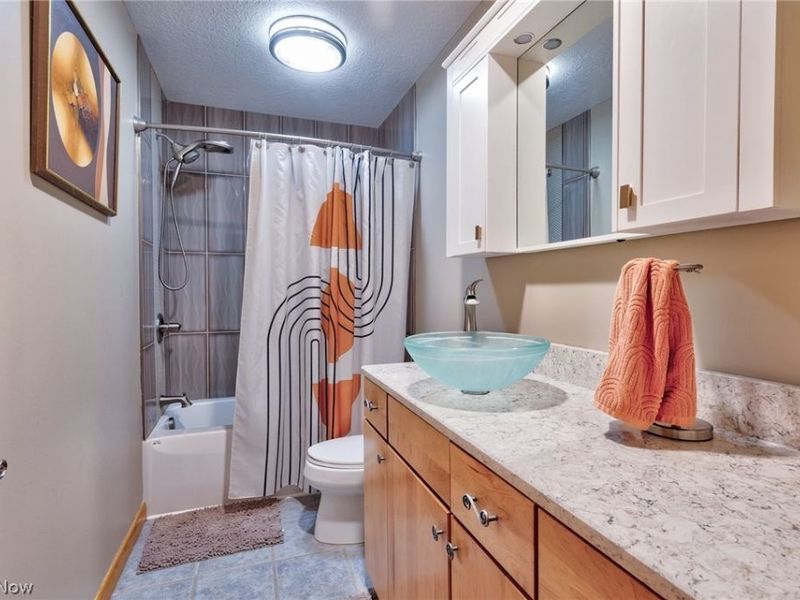 4456 Maplegrove Avenue, Louisville, OH 44641 Photo 22