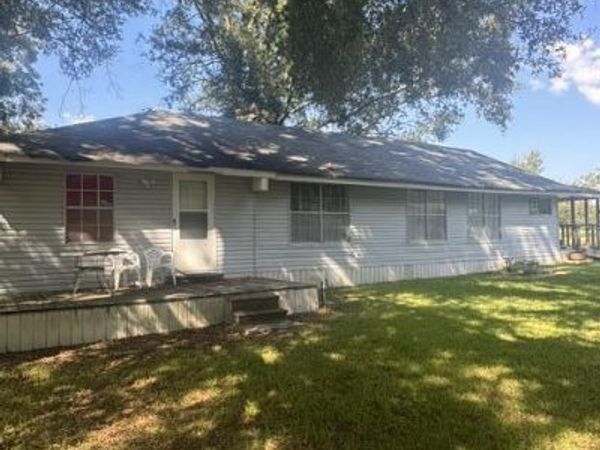 1144 Furrs Road, Tupelo, MS 38801