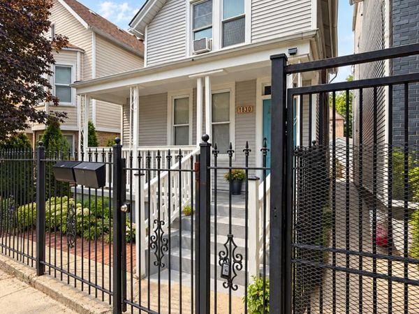 1830 N Mozart Street, Unit 2, Chicago, IL 60647