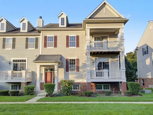 3140 Taunton Street , Elgin, IL 60124