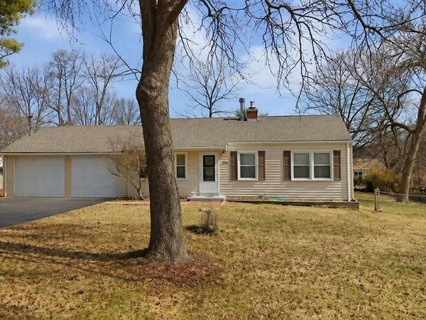232 Newton Place , Ballwin, MO 63021