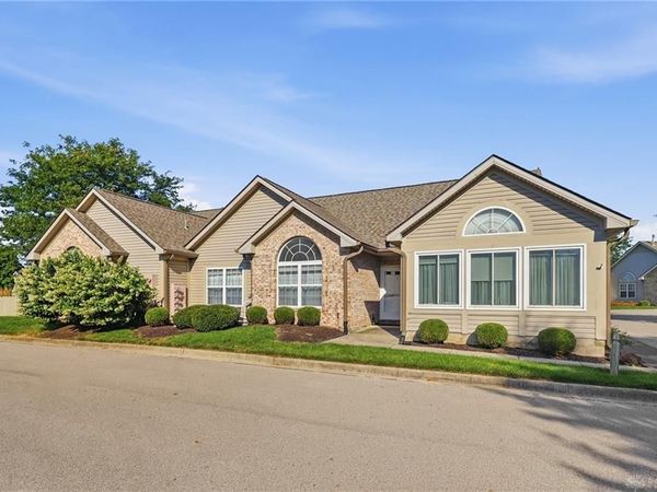 3021 Willow Run Circle, Mad River Township, OH 45323