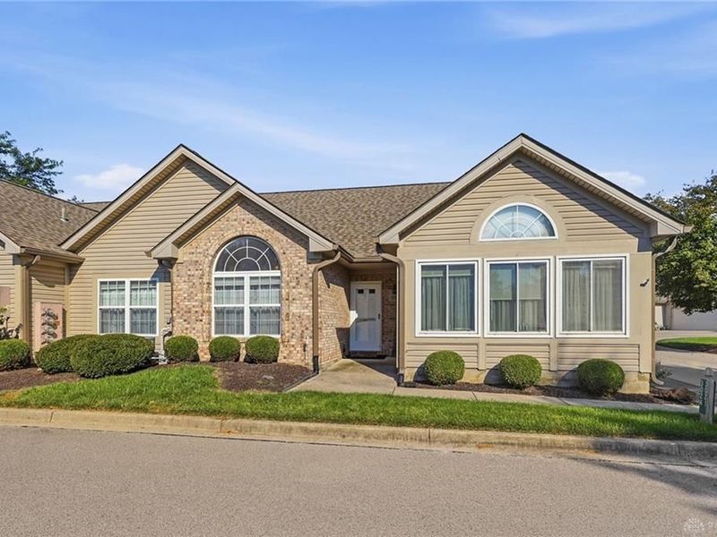 3021 Willow Run Circle, Mad River Township, OH 45323 Photo 3