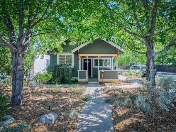 1900 N 13th St, Boise, ID 83702