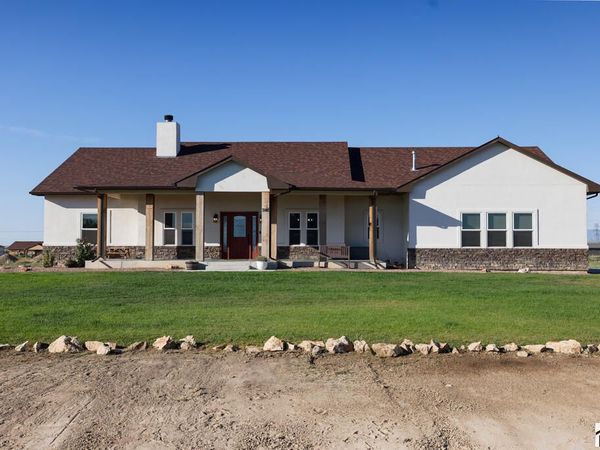 1140 E Cloudburst Lane, Pueblo West, CO 81007