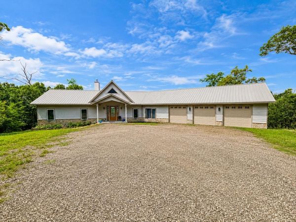 10715 Colombus Drive, Ferryville, WI 54628
