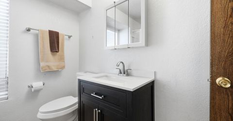 3924 Clear Acre Lane, Unit 98, Reno, NV 89512 Photo
