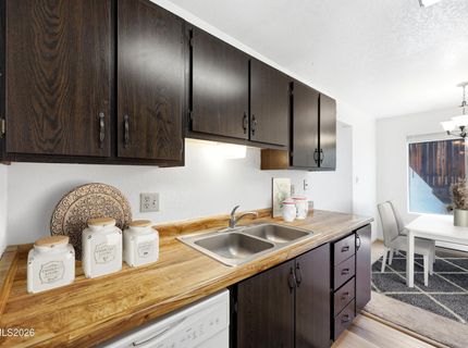 3924 Clear Acre Lane, Unit 98, Reno, NV 89512 Photo
