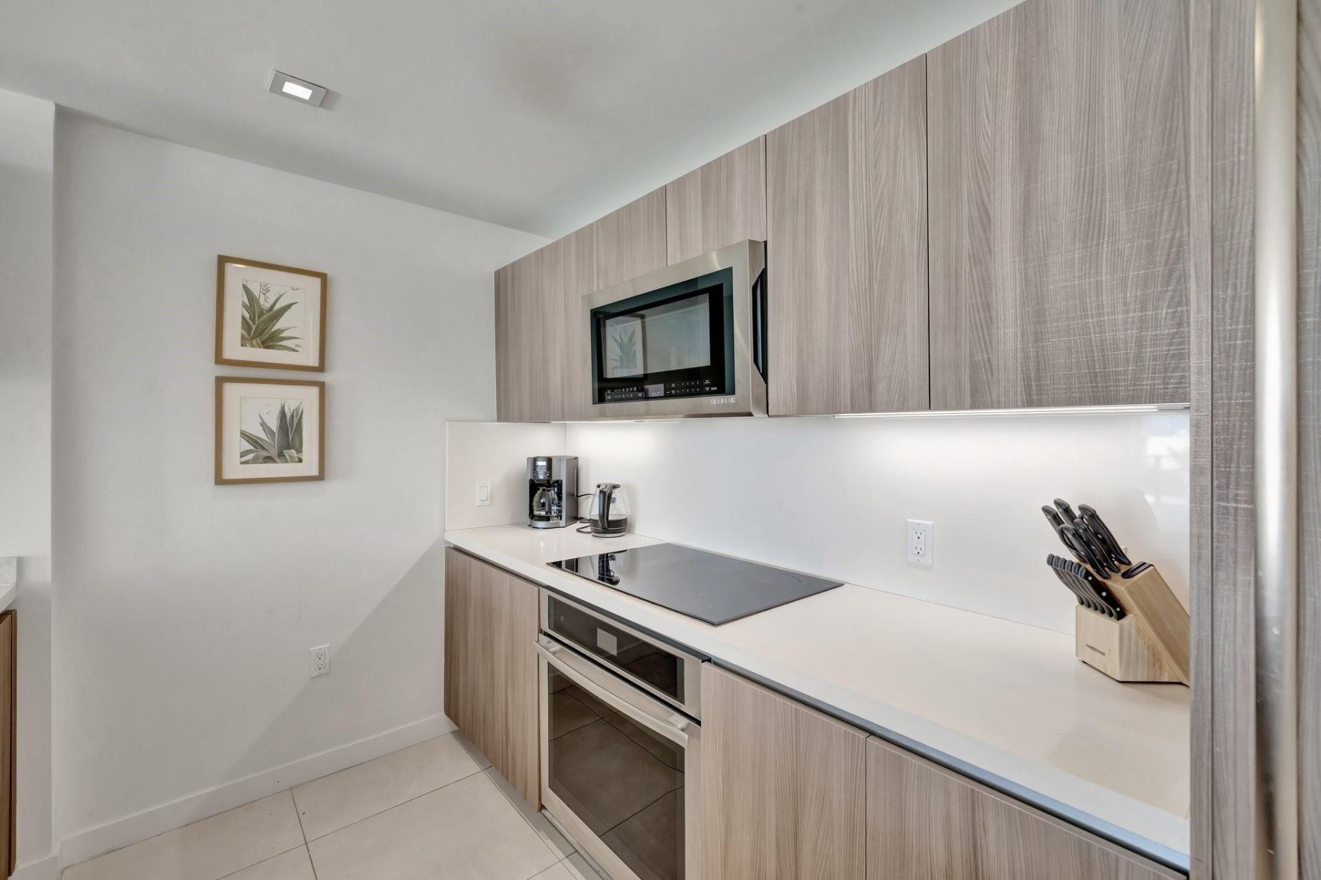 401 N Birch Road, Unit 510, Fort Lauderdale, FL 33304 Photo