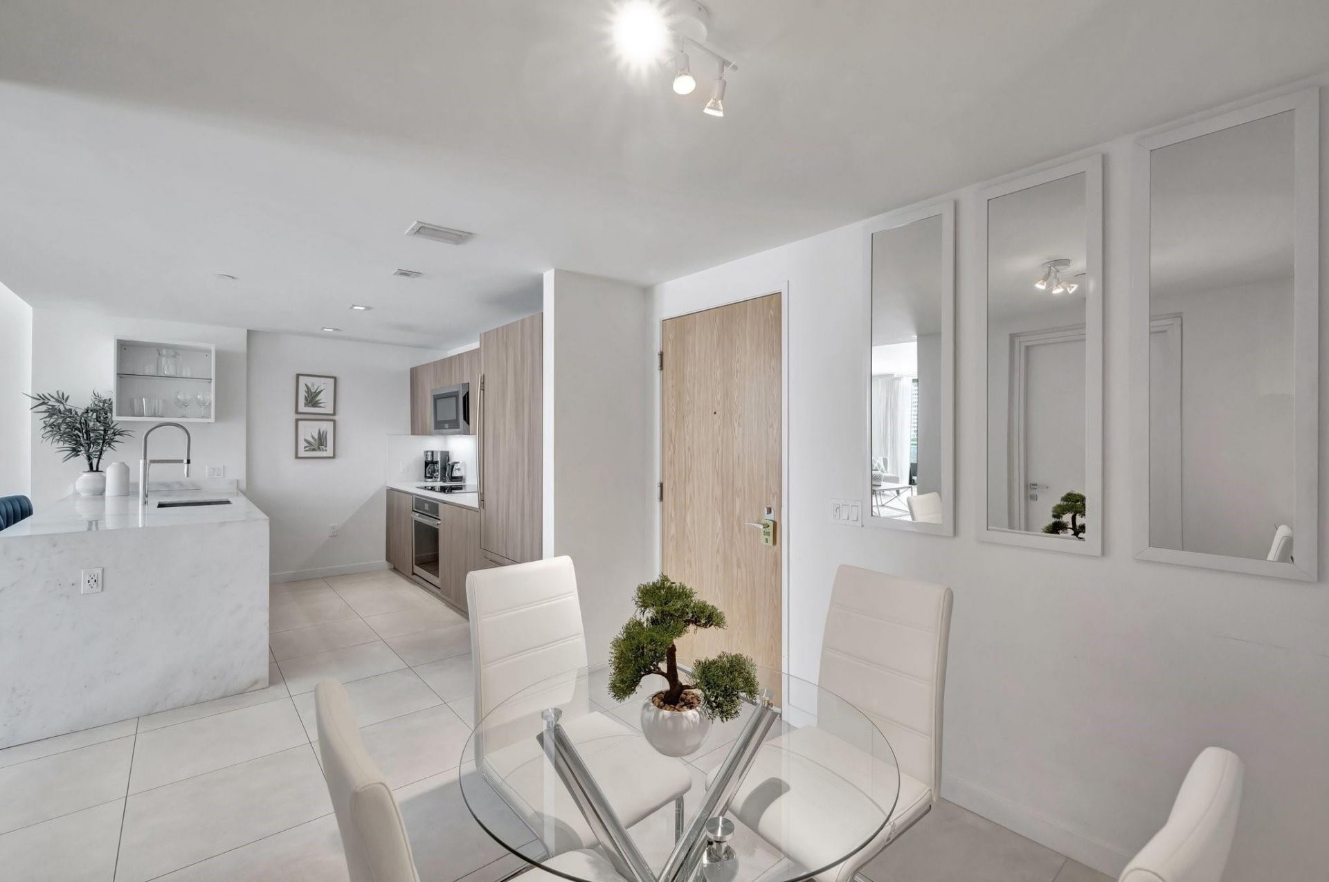 401 N Birch Road, Unit 510, Fort Lauderdale, FL 33304 Photo