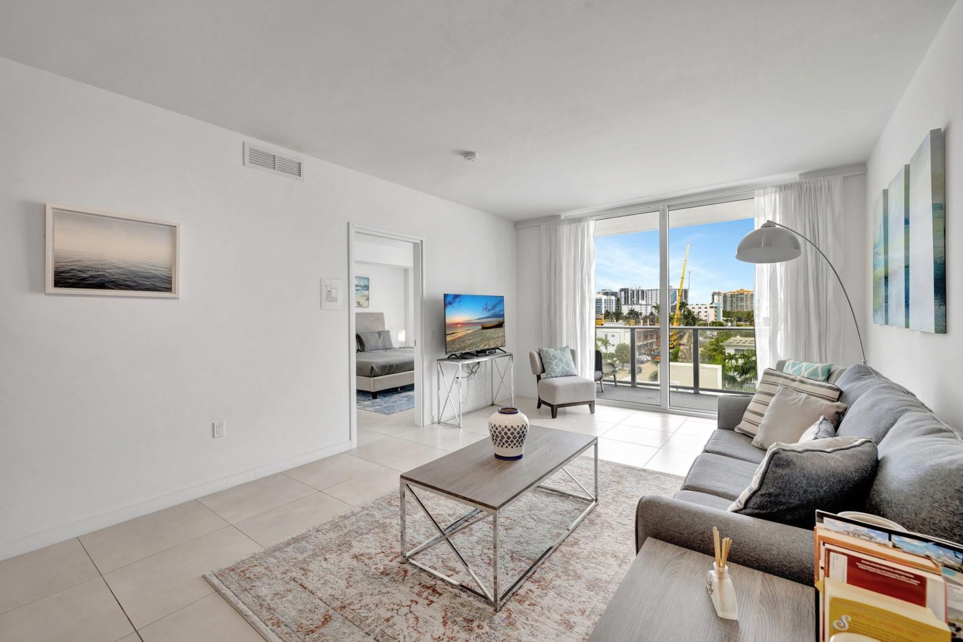 401 N Birch Road, Unit 510, Fort Lauderdale, FL 33304 Photo