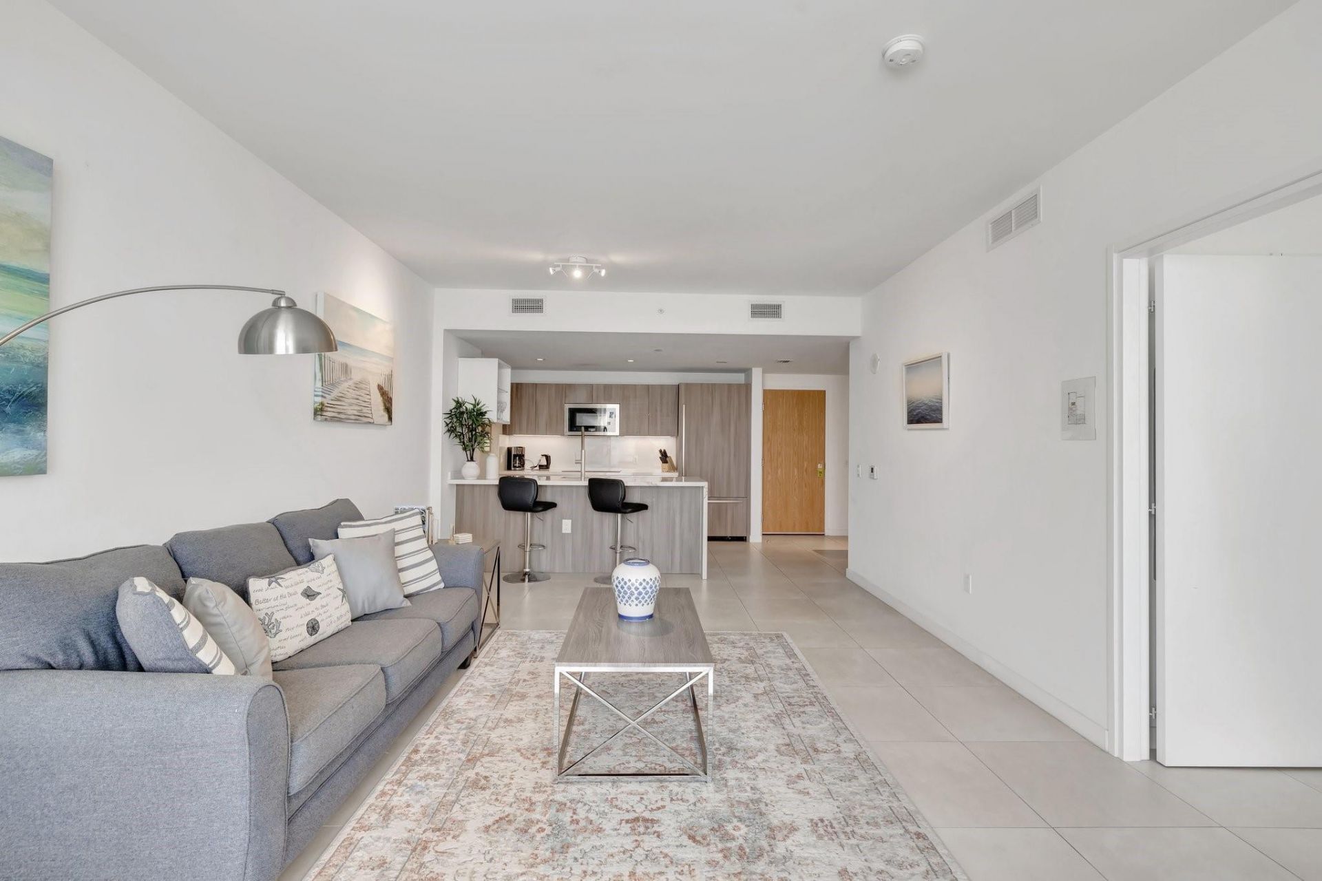 401 N Birch Road, Unit 510, Fort Lauderdale, FL 33304 Photo