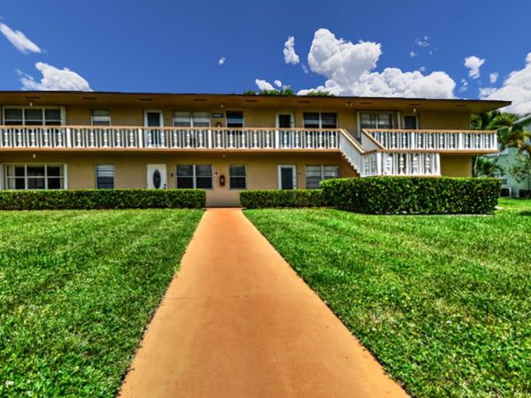 203 Coventry I, West Palm Beach, FL 33417