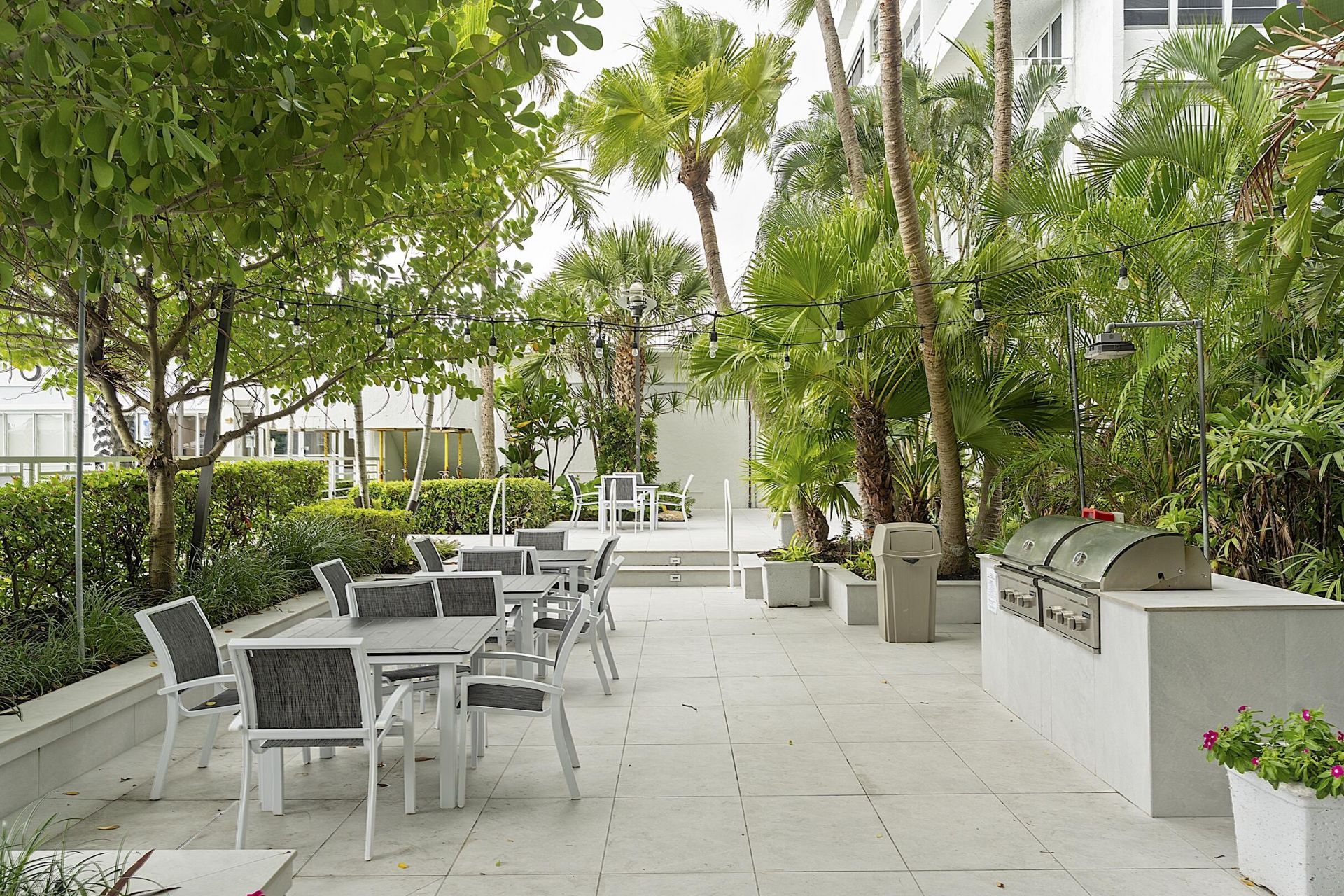 1170 N Federal Highway, Unit 612, Fort Lauderdale, FL 33304 Photo