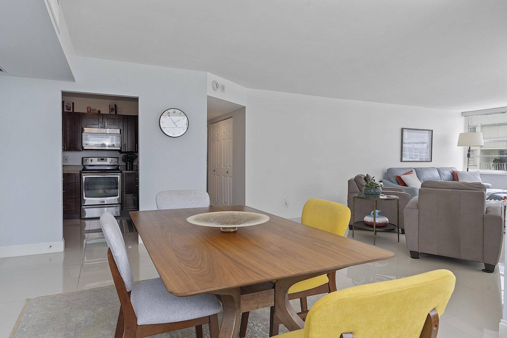 1170 N Federal Highway, Unit 612, Fort Lauderdale, FL 33304 Photo