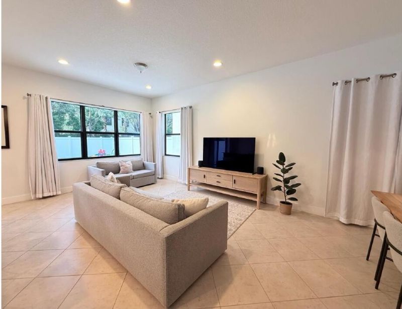 9218 SW 39th Street, Miramar, FL 33025 Photo