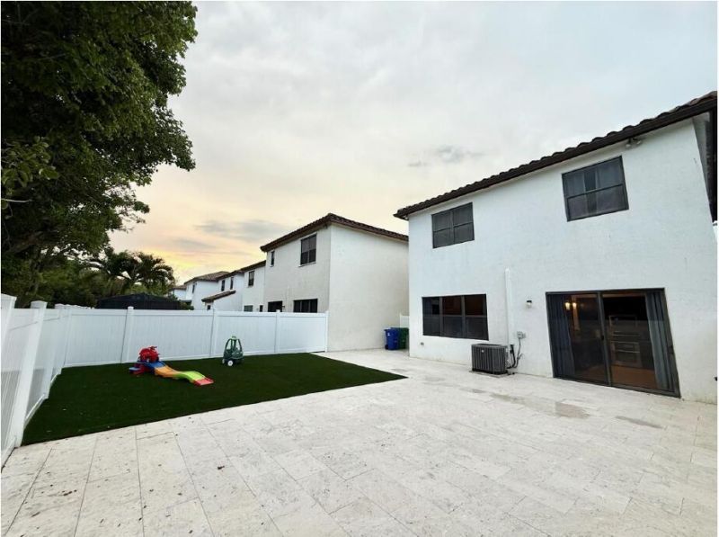9218 SW 39th Street, Miramar, FL 33025 Photo