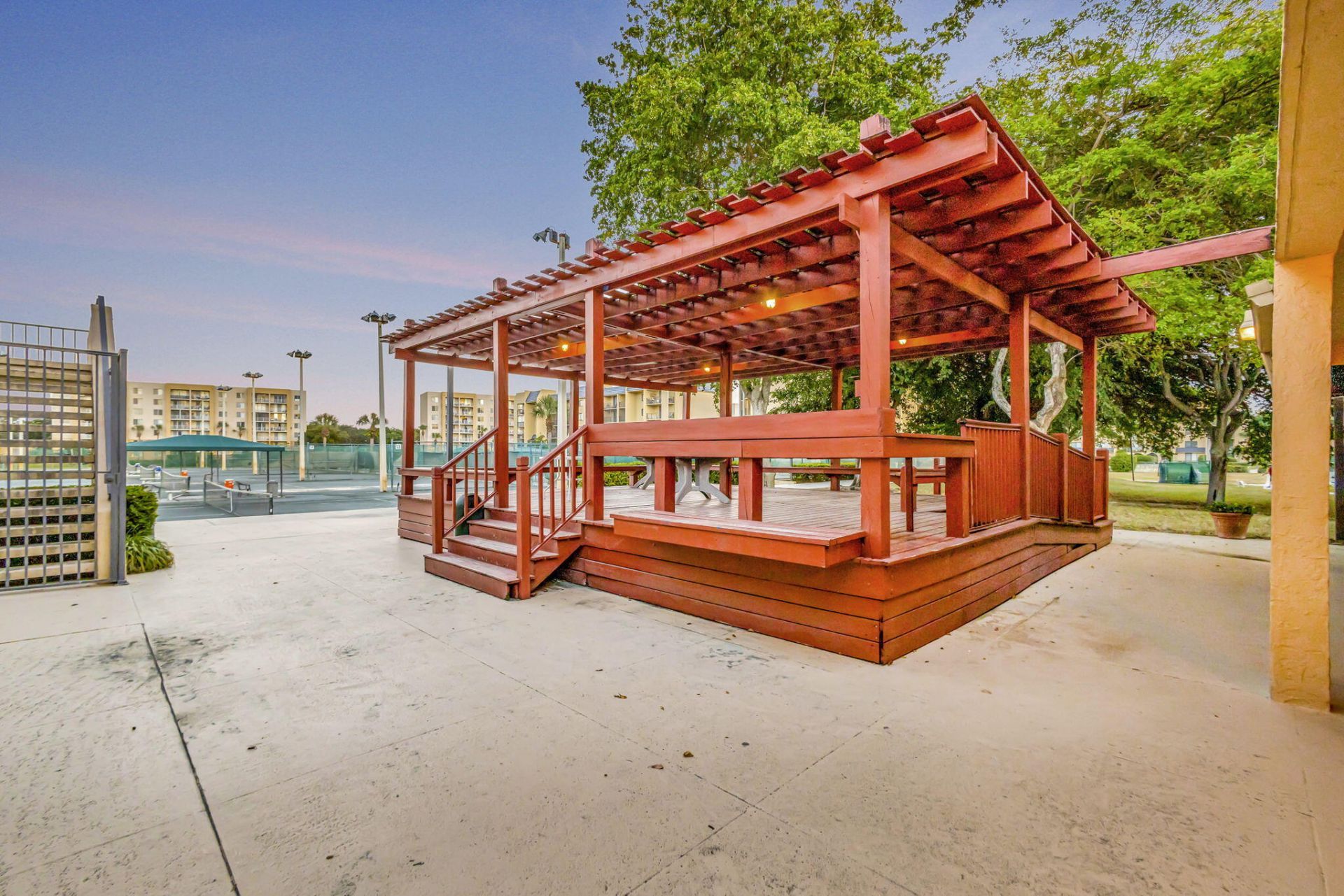 2786 Tennis Club Drive, Unit 407, West Palm Beach, FL 33417 Photo