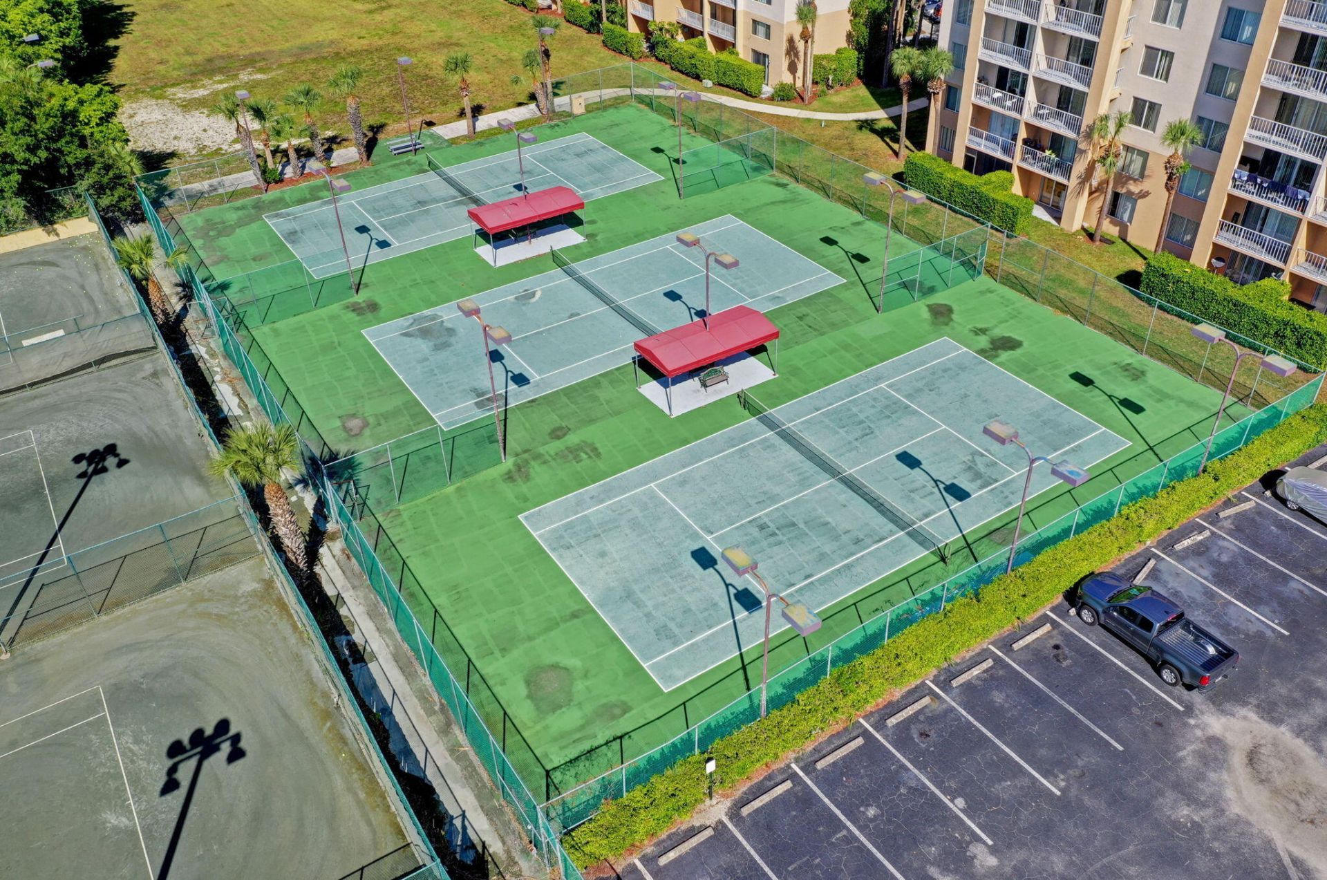 2786 Tennis Club Drive, Unit 407, West Palm Beach, FL 33417 Photo