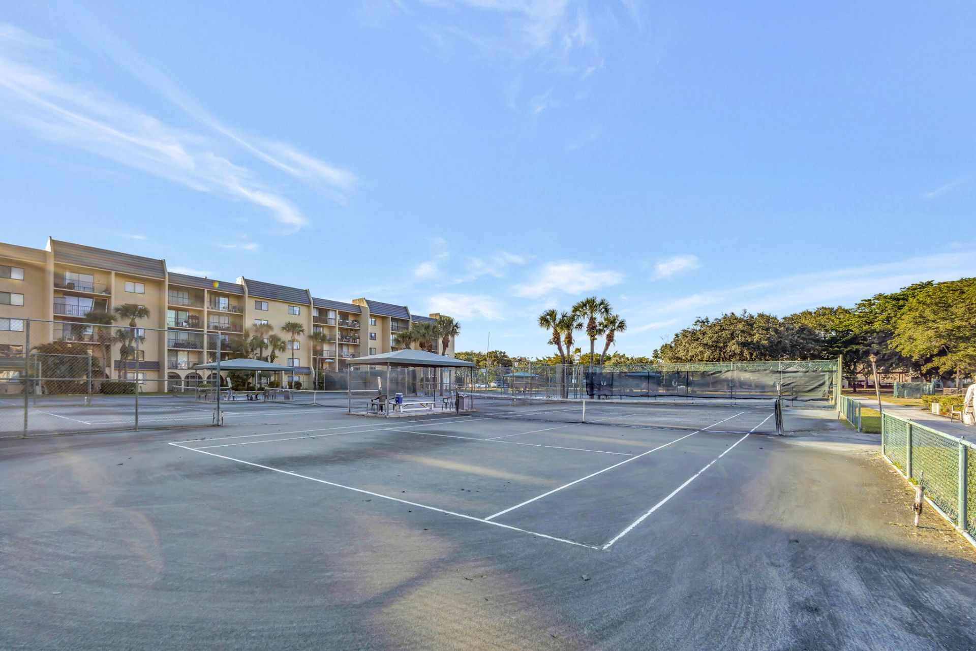 2786 Tennis Club Drive, Unit 407, West Palm Beach, FL 33417 Photo