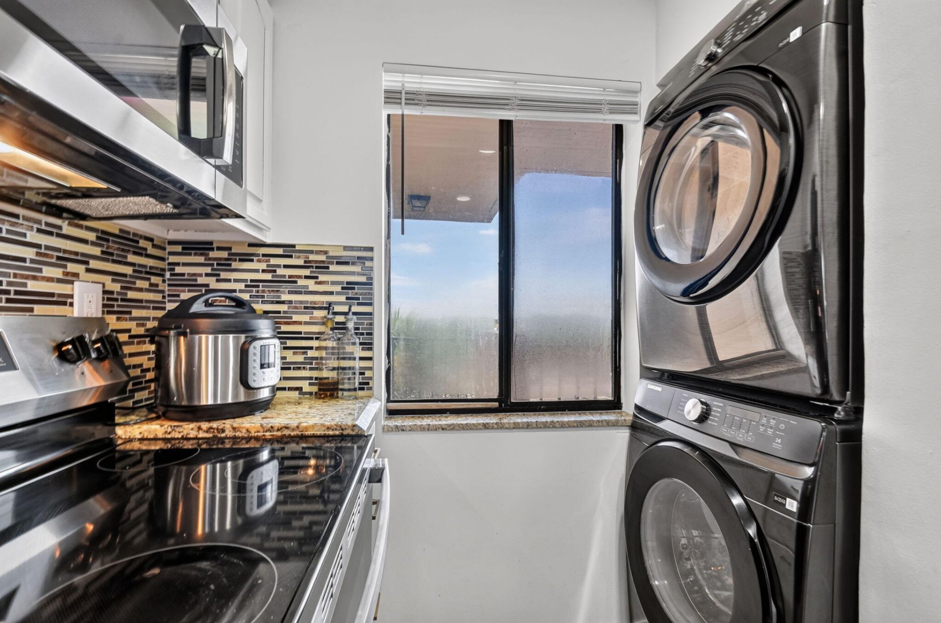 2786 Tennis Club Drive, Unit 407, West Palm Beach, FL 33417 Photo