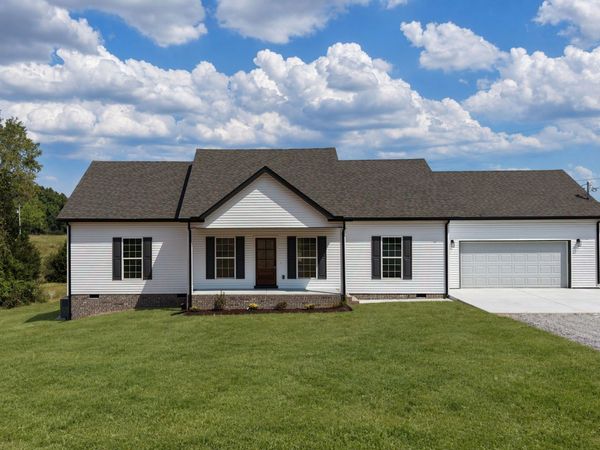 852 Lower Halls Mill , Shelbyville, TN 37160
