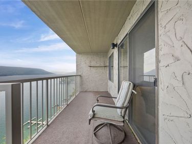 176 Cliffside Dr Drive, Canandaigua, NY 14424