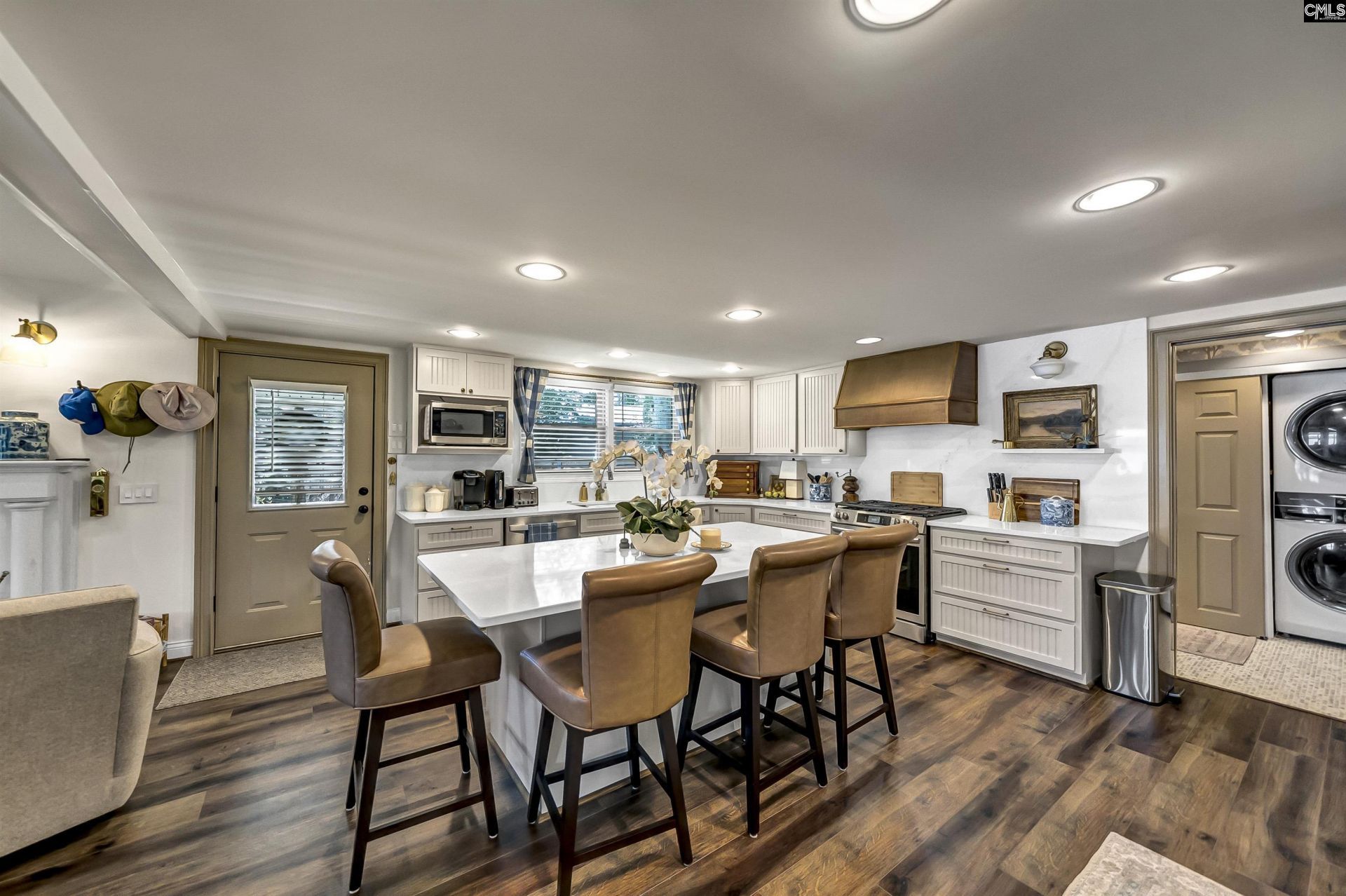 1209 Newberry Shores Drive  Photo 6