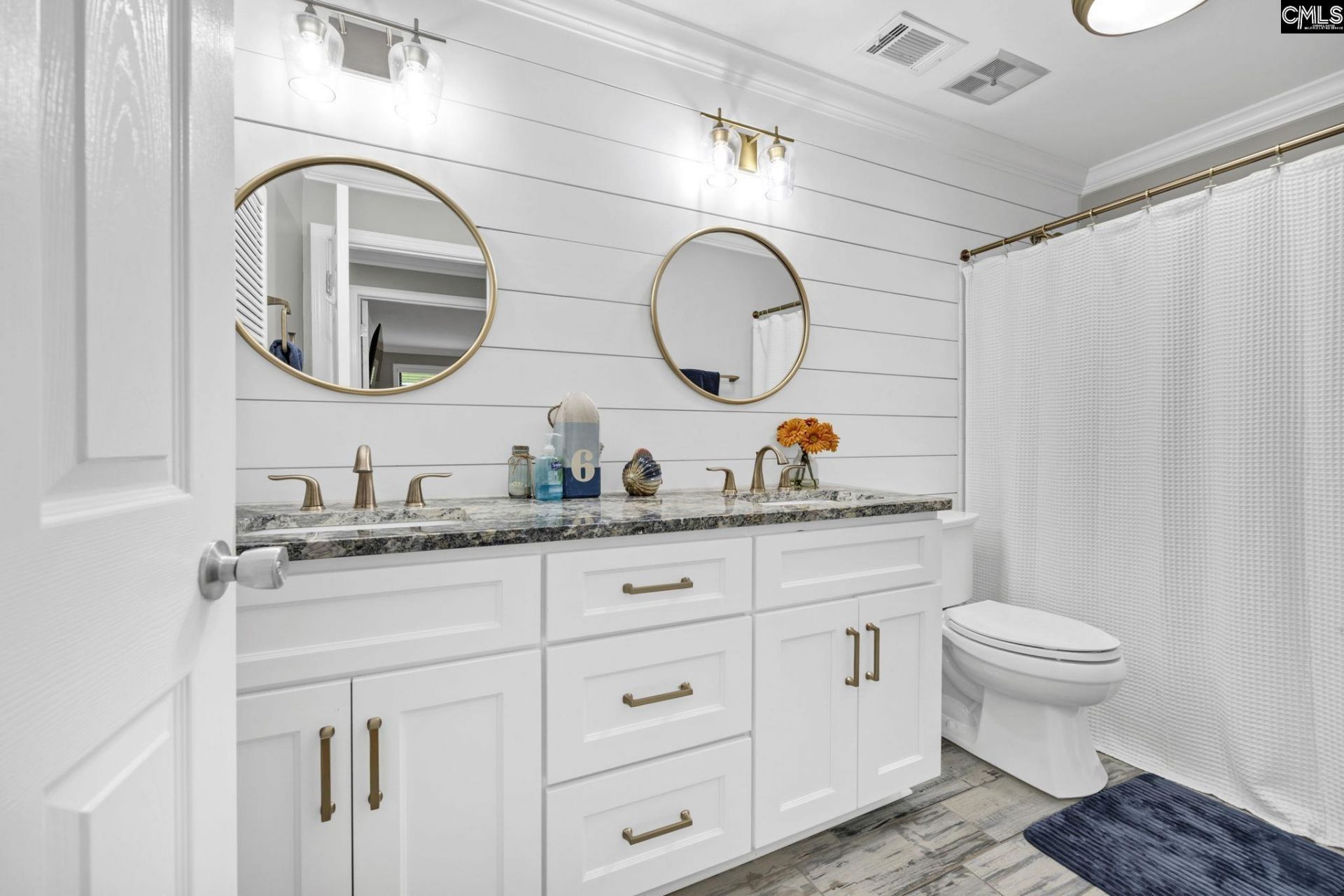 322 Cove Court  Photo 40