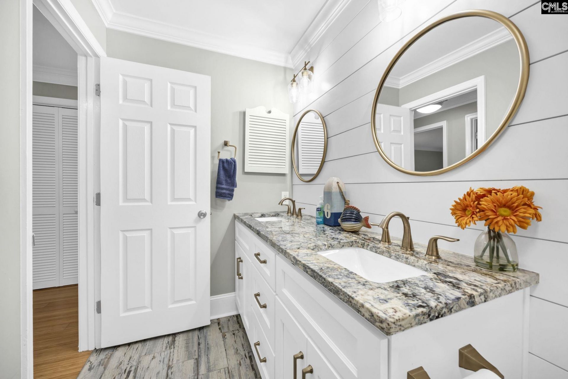322 Cove Court  Photo 42