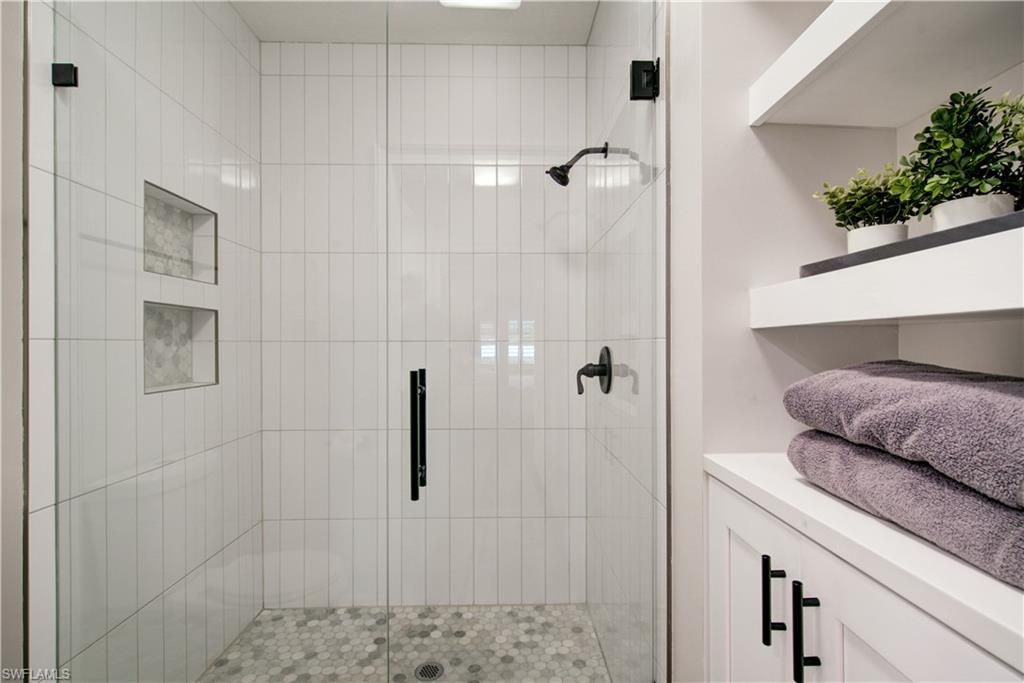 7741 Pebble Creek Cir, Unit 302, Naples, FL 34108 Photo