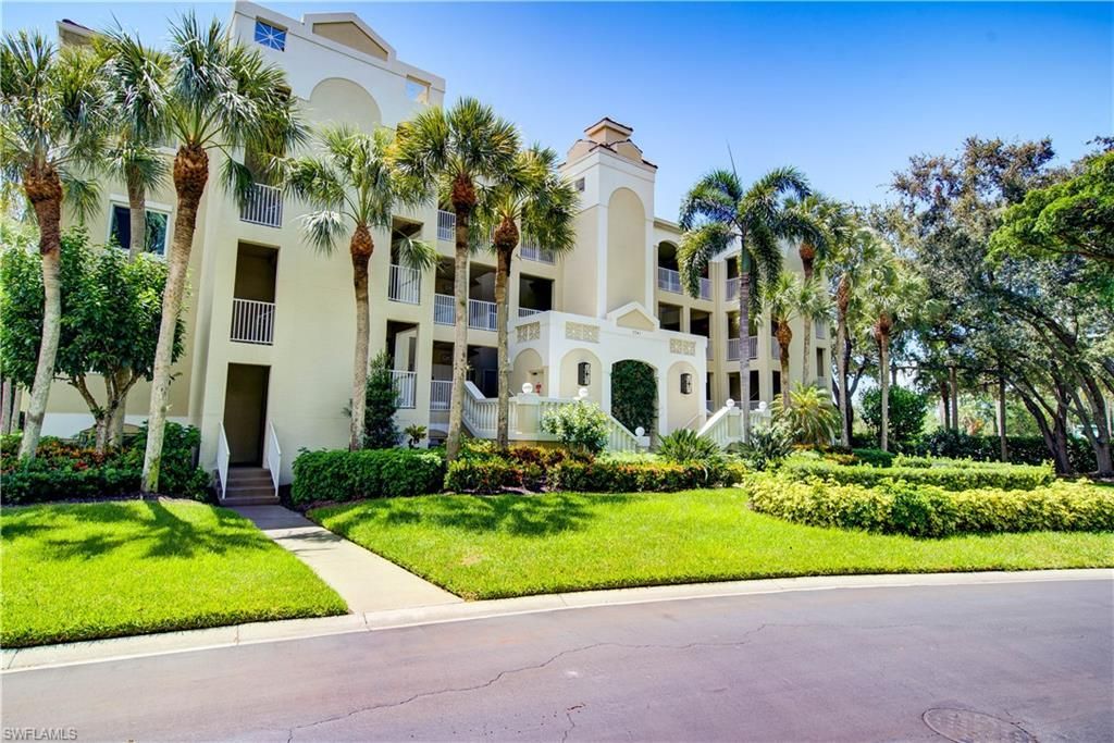 7741 Pebble Creek Cir, Unit 302, Naples, FL 34108 Photo