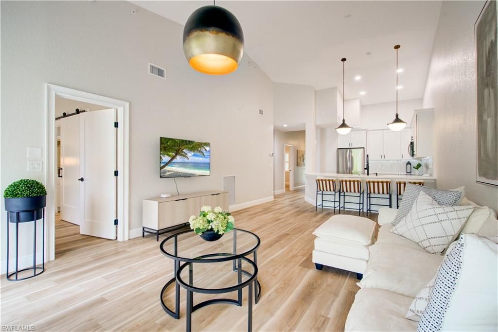 7741 Pebble Creek Cir, Unit 302, Naples, FL 34108 Photo