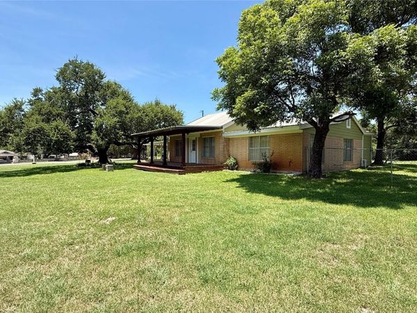 350 County Road 201 RD , Liberty Hill, TX 78642