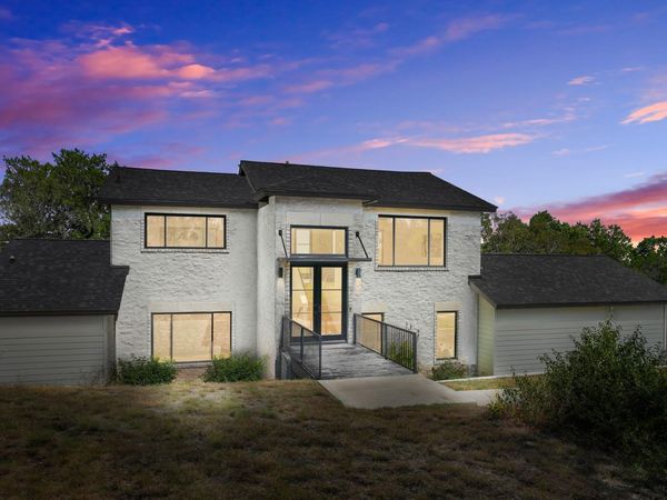1703 Yaupon Valley RD, West Lake Hills, TX 78746