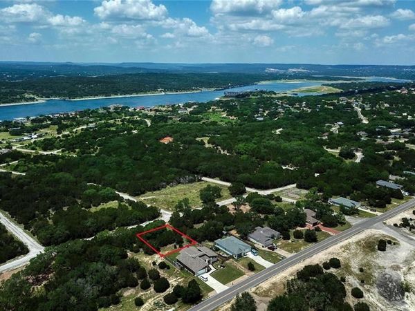 2211 Thurber LN, Lago Vista, TX 78645