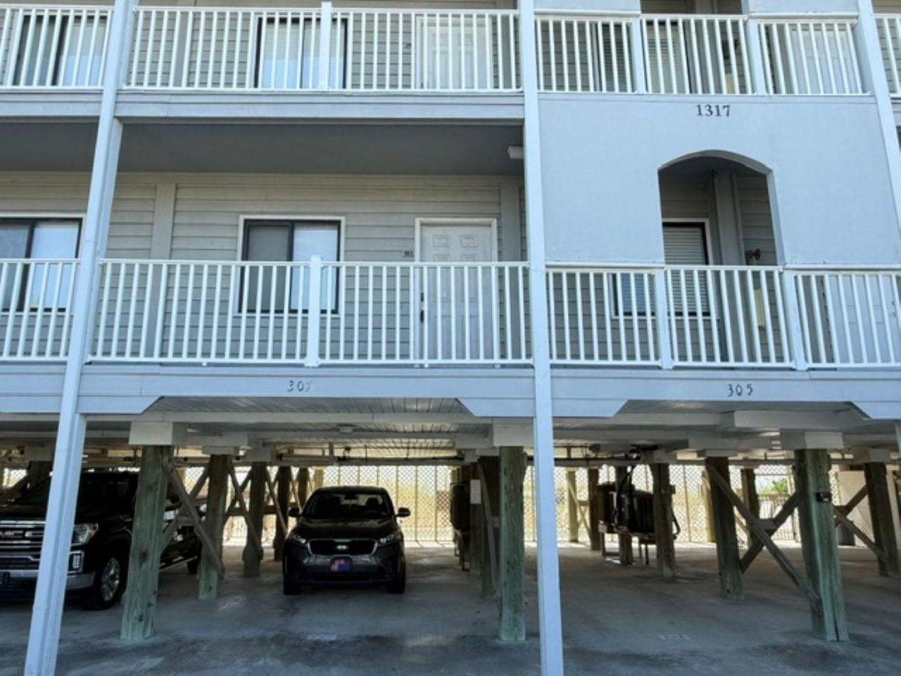 1317 Ocean Blvd. S  Photo 29