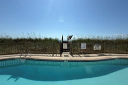 1317 Ocean Blvd. S  photo 4