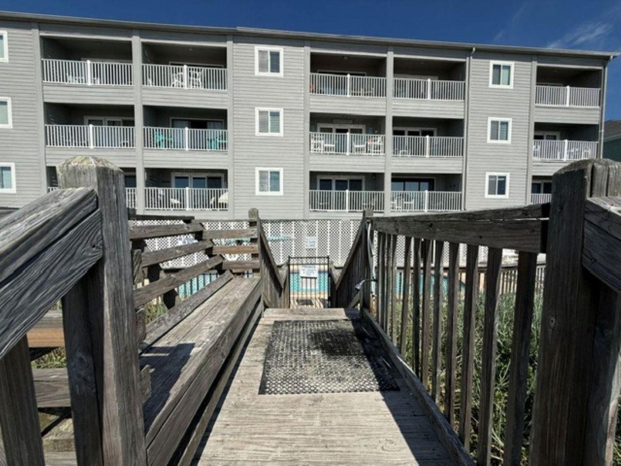 1317 Ocean Blvd. S  Photo 38